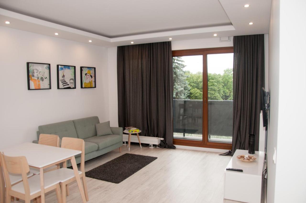 Apartament Business Magazynowa 11A Varsovie Extérieur photo